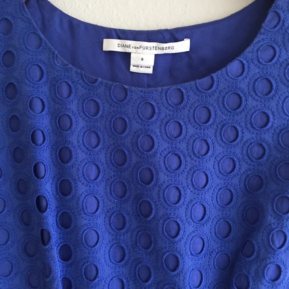 DVF Carpreena Ring Stitch Dress in blue size 8 - Picture 7 of 7